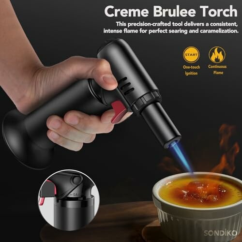 Chalumeau pour crème brûlée utilisé sur un dessert.