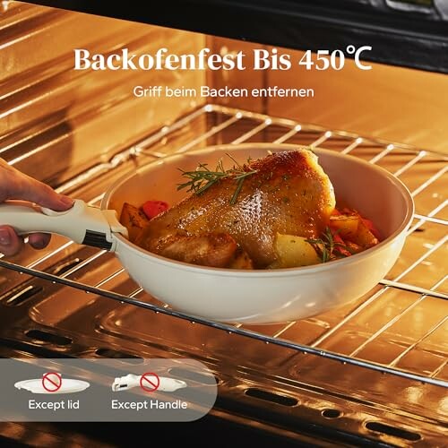 Poêle avec poignée amovible dans un four.